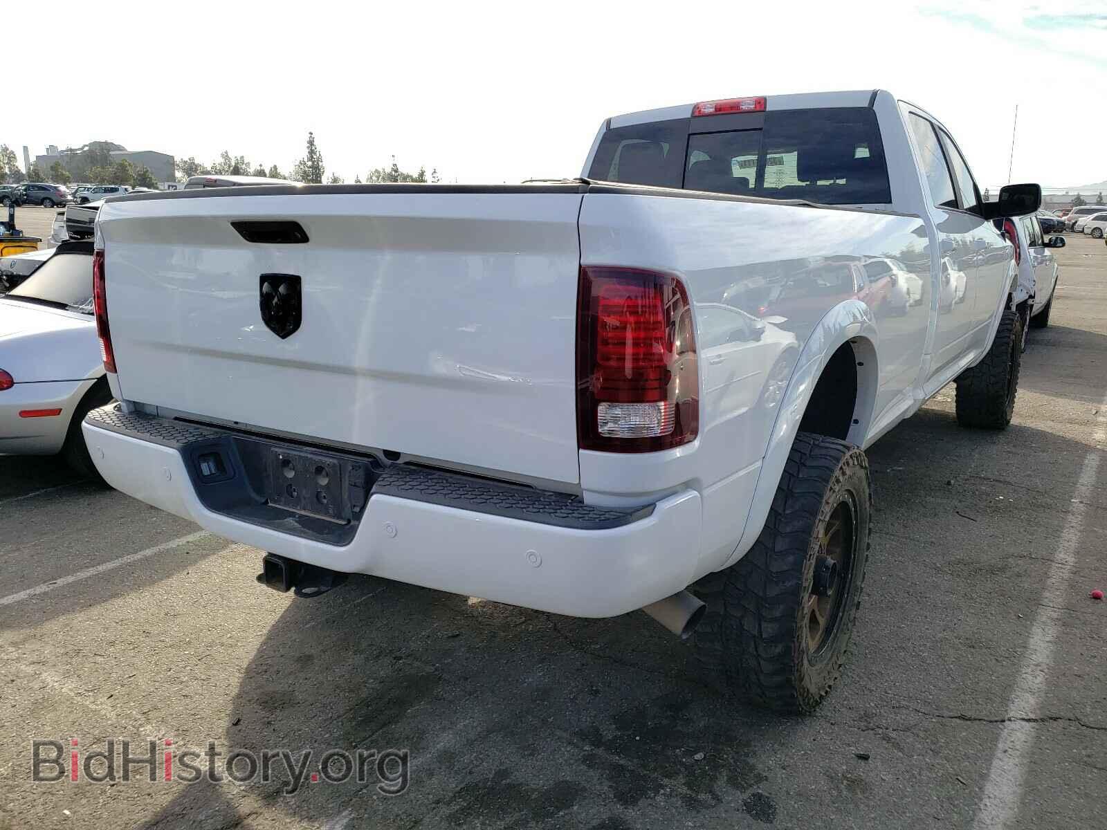 2018 RAM 2500 - VIN: 3C6UR5KL2JG233510 - Photo 4
