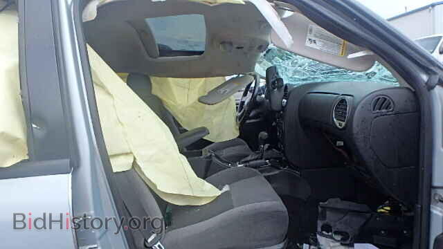2008 GMC ENVOY - VIN: 1GKDT13S482230205 - Фото 5