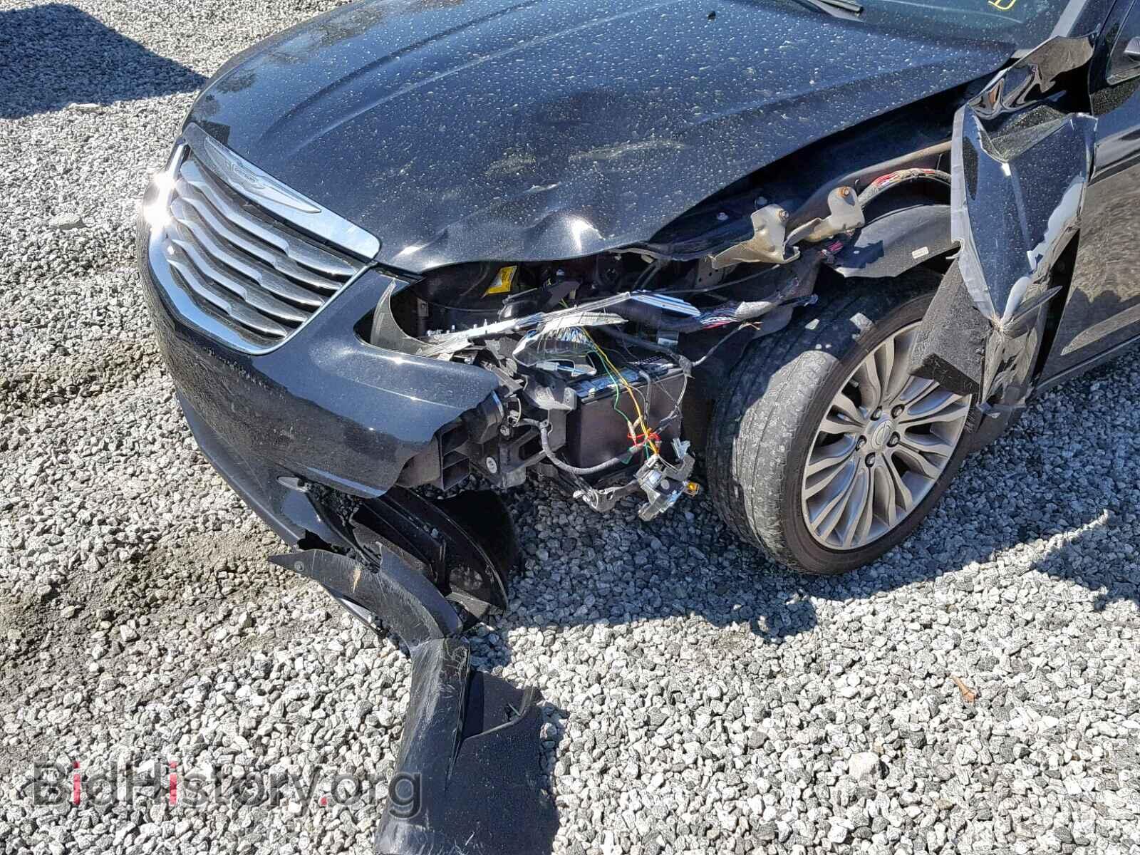 2012 CHRYSLER 200 - VIN: 1C3CCBAB6CN113849 - Фото 6