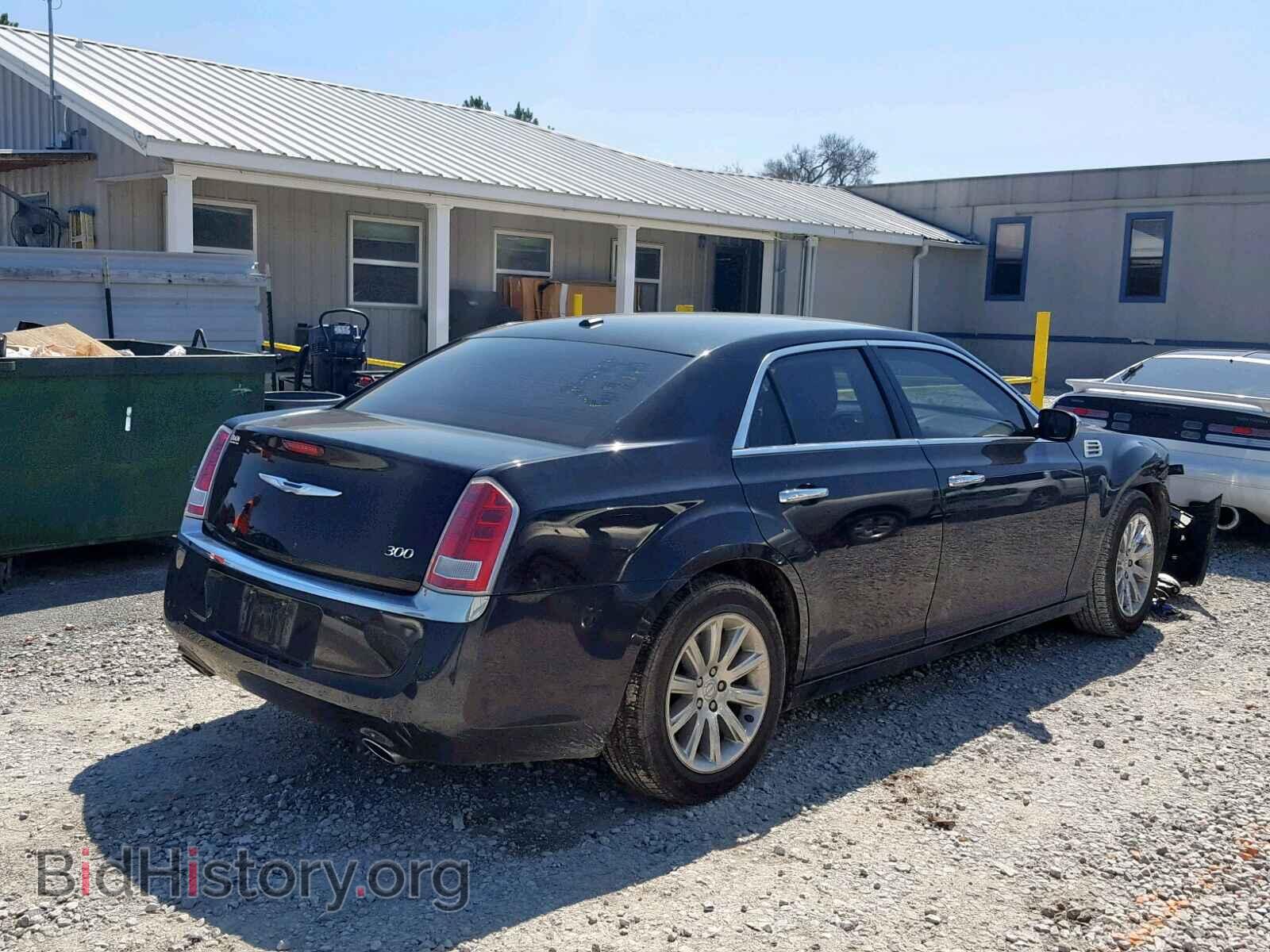 2011 CHRYSLER 300 - VIN: 2C3CA5CG1BH546910 - Фото 4