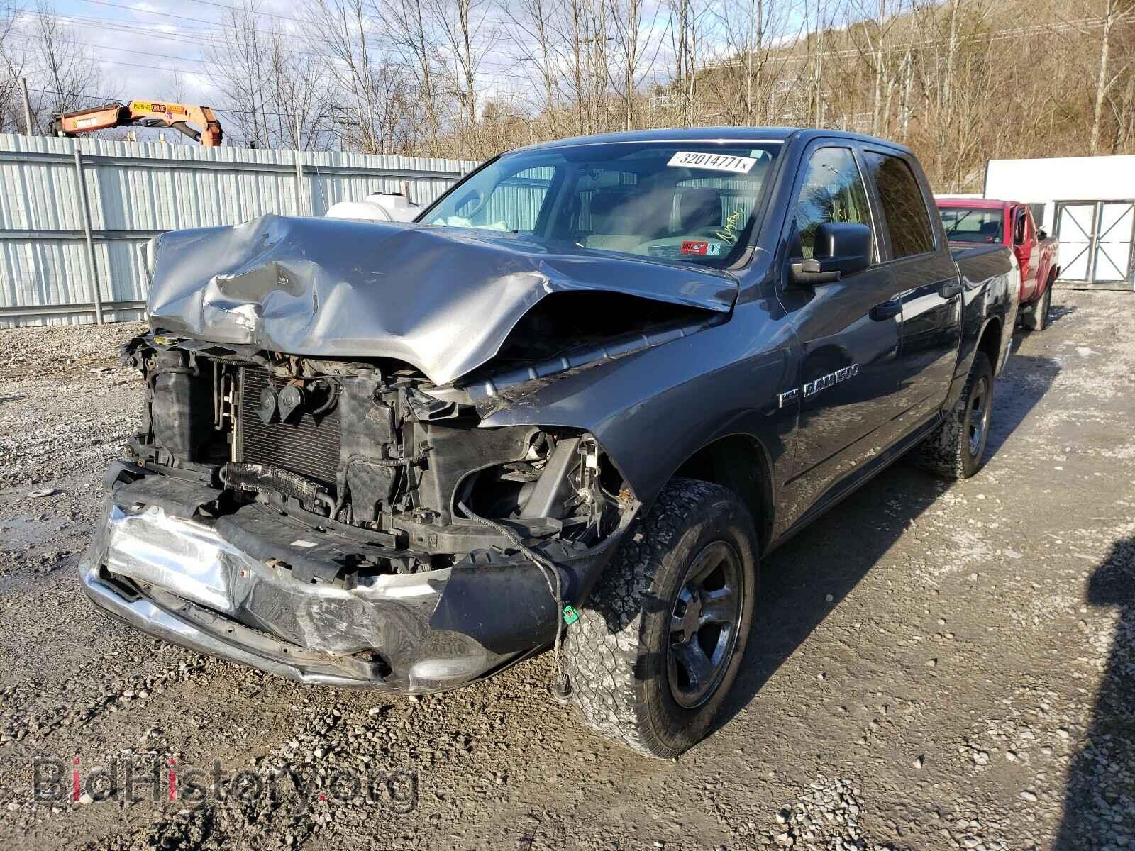 2011 DODGE RAM 1500 - VIN: 1D7RV1CTXBS552509 - Фото 2