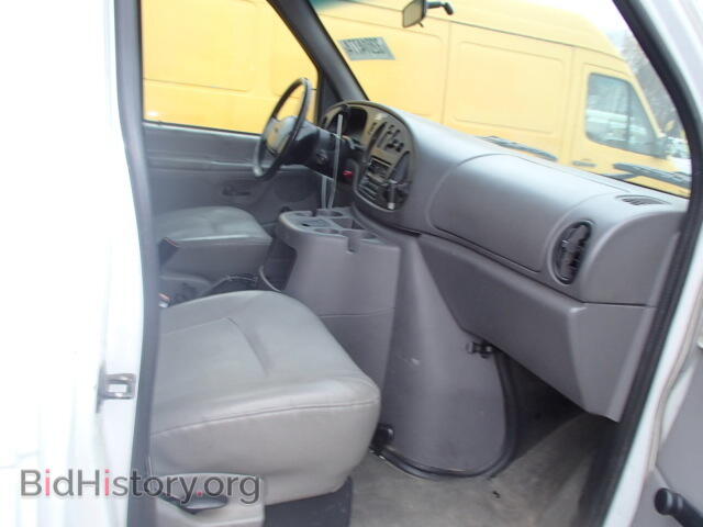 2000 FORD ECONOLINE - VIN: 1FTNE2428YHB50031 - Photo 5