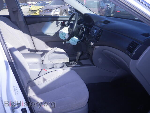 2008 KIA OPTIMA - VIN: KNAGE123X85204314 - Фото 5