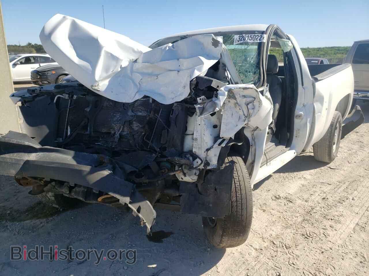 2013 CHEVROLET SILVERADO - VIN: 1GCNCPEX1DZ111881 - Фото 2