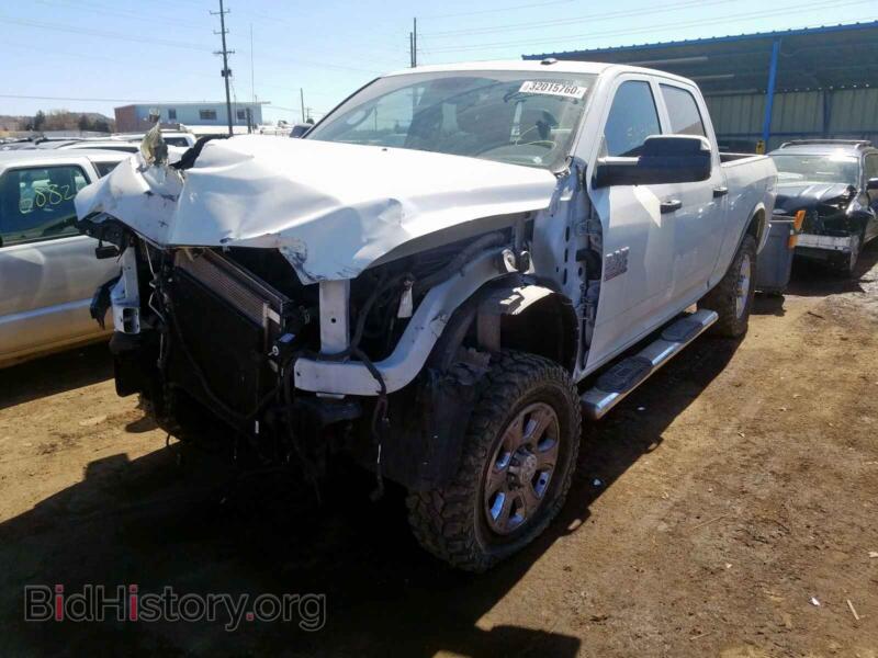 2015 RAM 2500 (VIN 3C6UR5CJ1FG634552) — photo 2 of 10