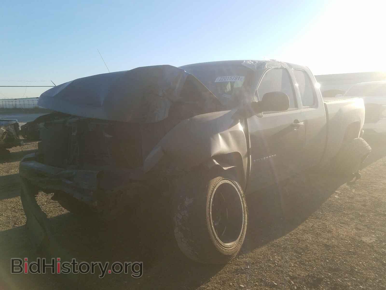 2011 CHEVROLET SILVERADO - VIN: 1GCRCPEX7BZ194554 - Фото 2