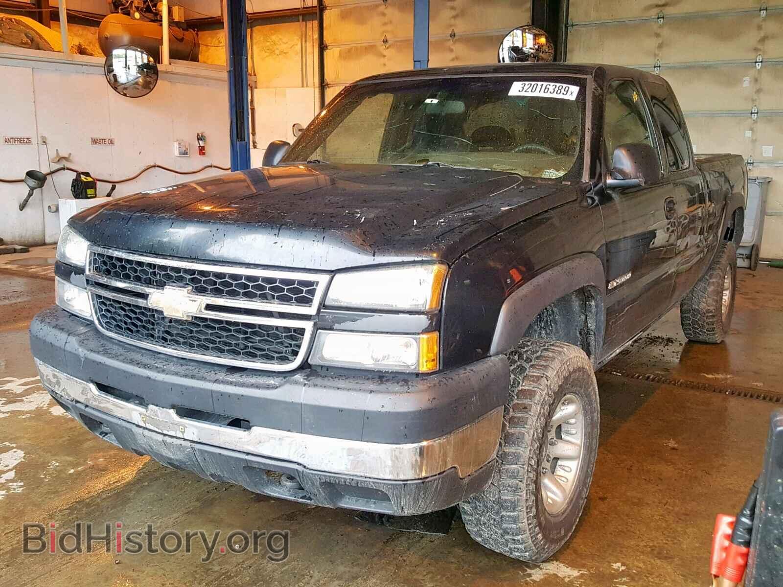 2006 CHEVROLET SILVERADO - VIN: 1GCHK29U36E198907 - Фото 2