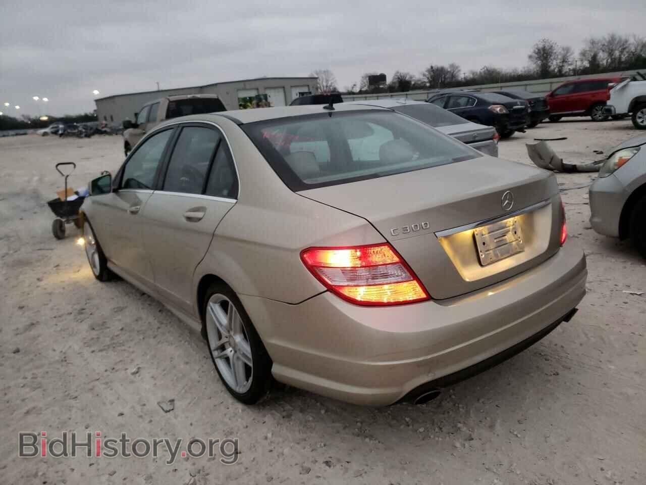 2011 MERCEDES-BENZ C-CLASS - VIN: WDDGF5EBXBF632983 - Фото 3