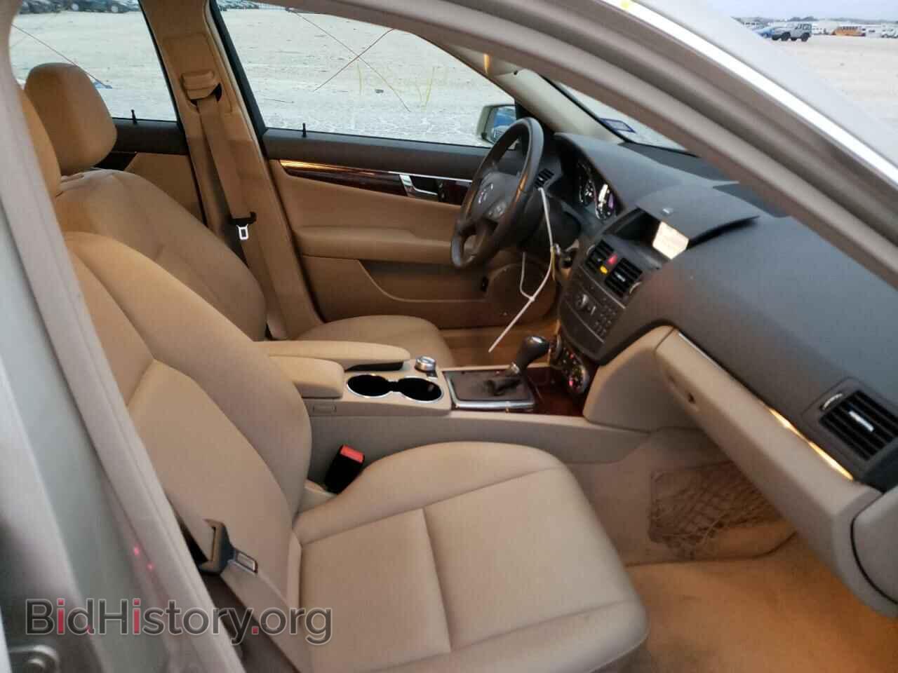 2011 MERCEDES-BENZ C-CLASS - VIN: WDDGF5EBXBF632983 - Фото 5
