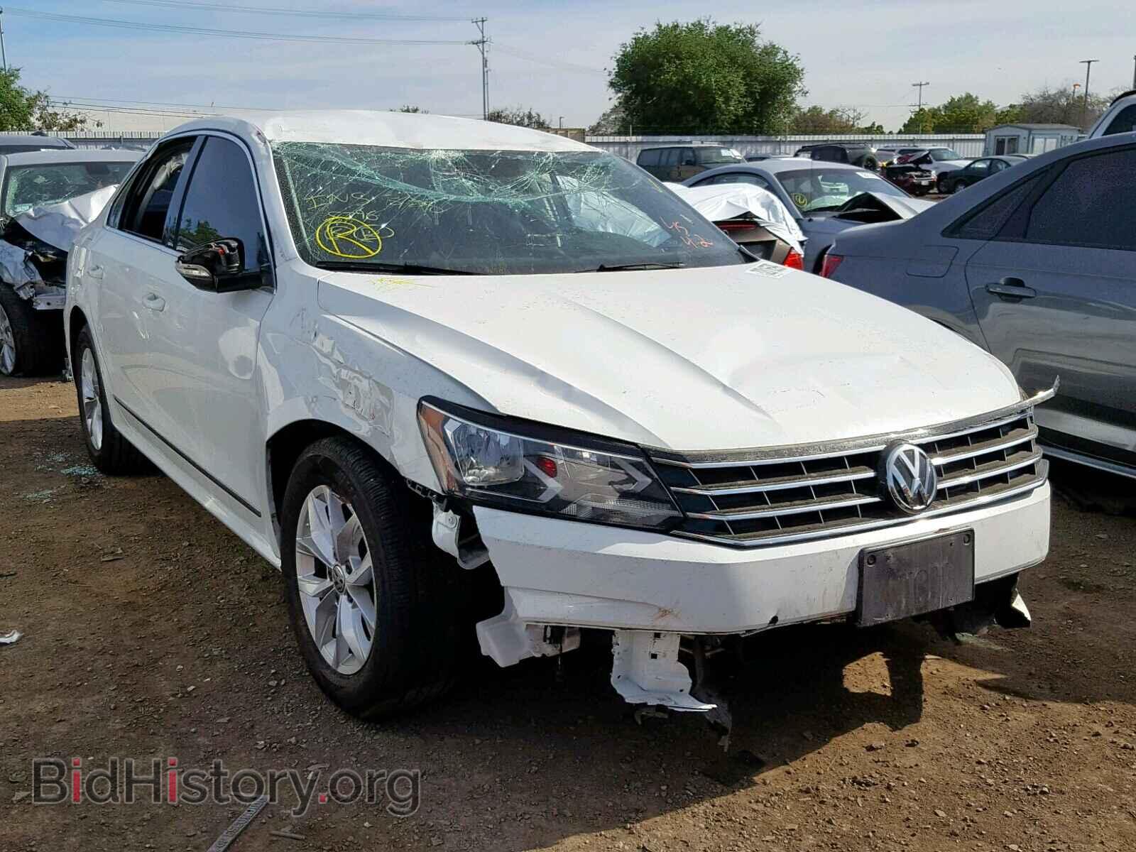Фотография 1VWAT7A30GC040470 - VOLKSWAGEN PASSAT 2016