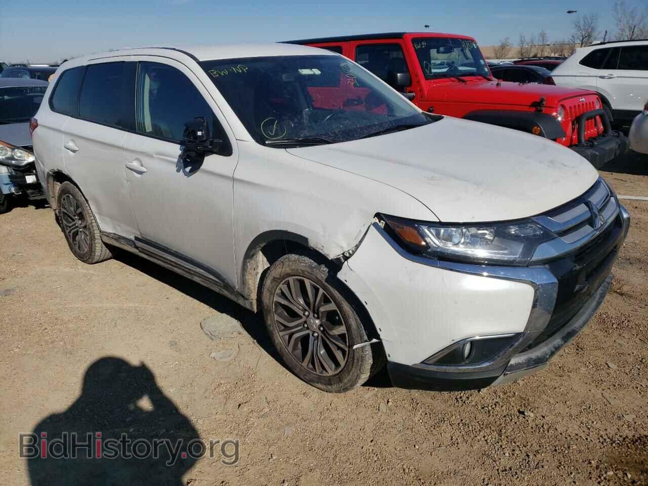 Фотография JA4AD2A36HZ011731 - MITSUBISHI OUTLANDER 2017
