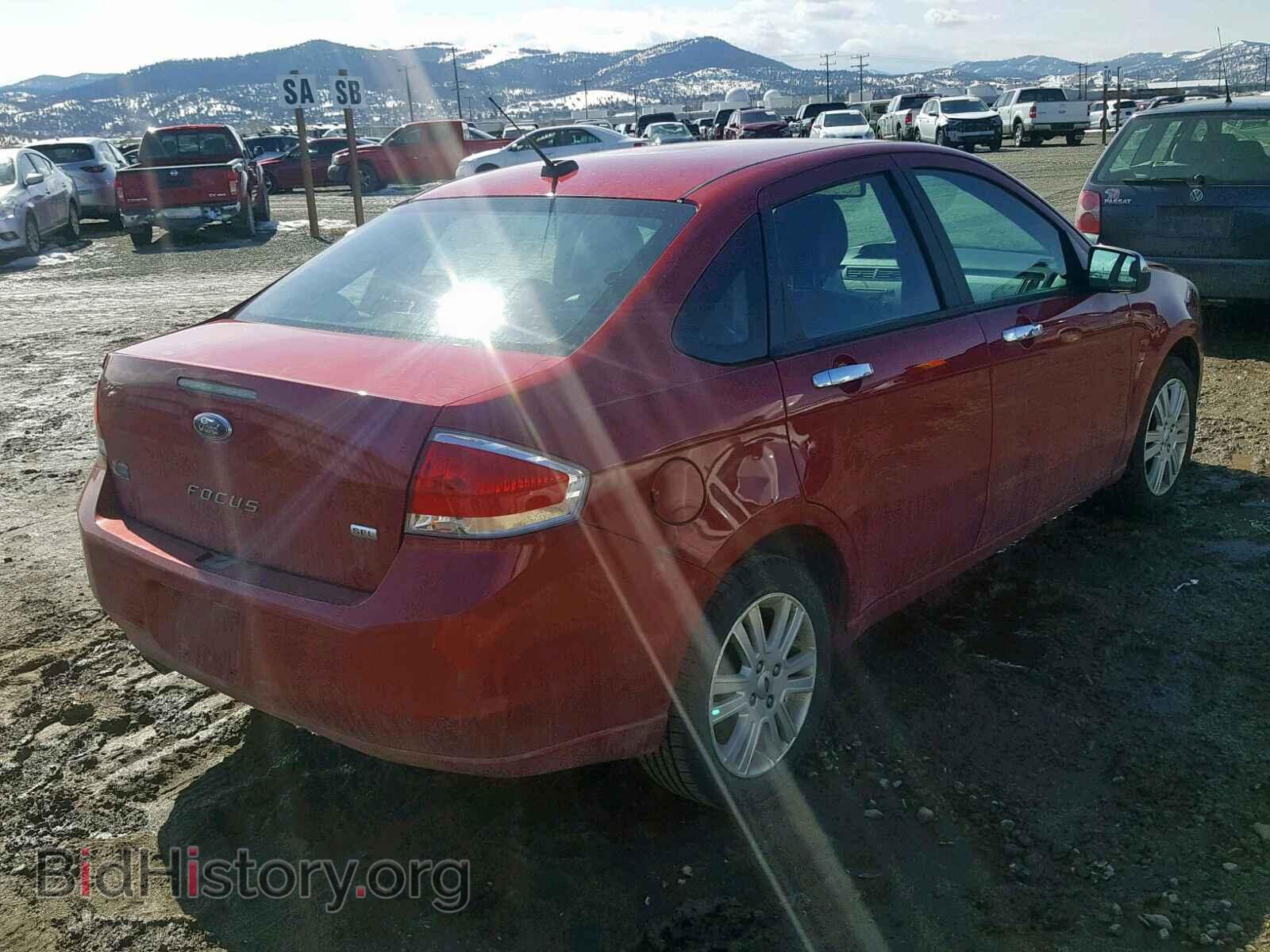2010 FORD FOCUS - VIN: 1FAHP3HN4AW251849 - Photo 4
