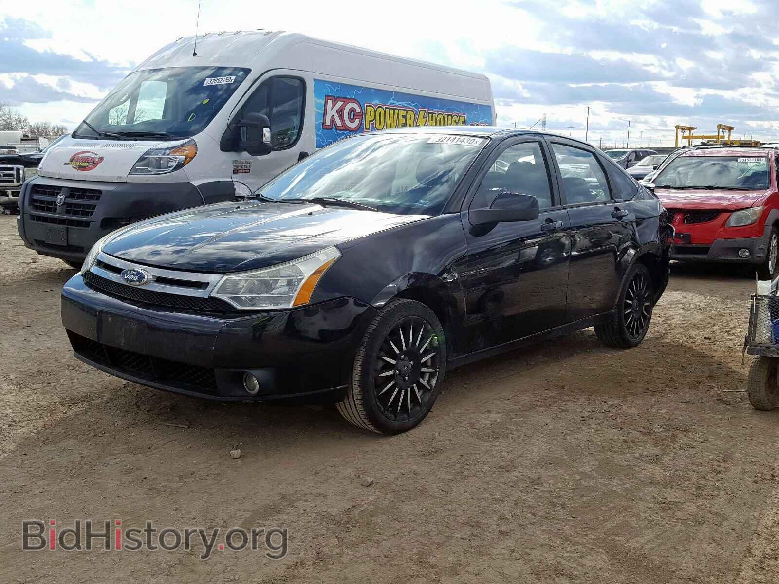 2009 FORD FOCUS - VIN: 1FAHP36N89W249875 - Фото 2