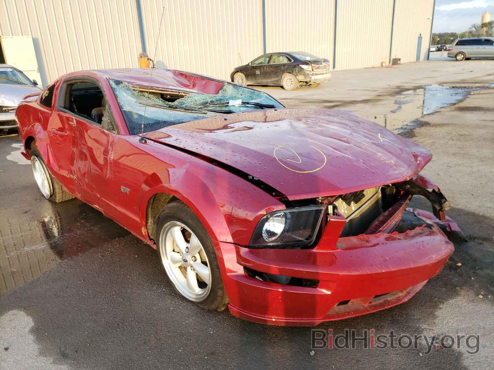 Photo 1ZVHT82H285106697 - FORD MUSTANG 2008