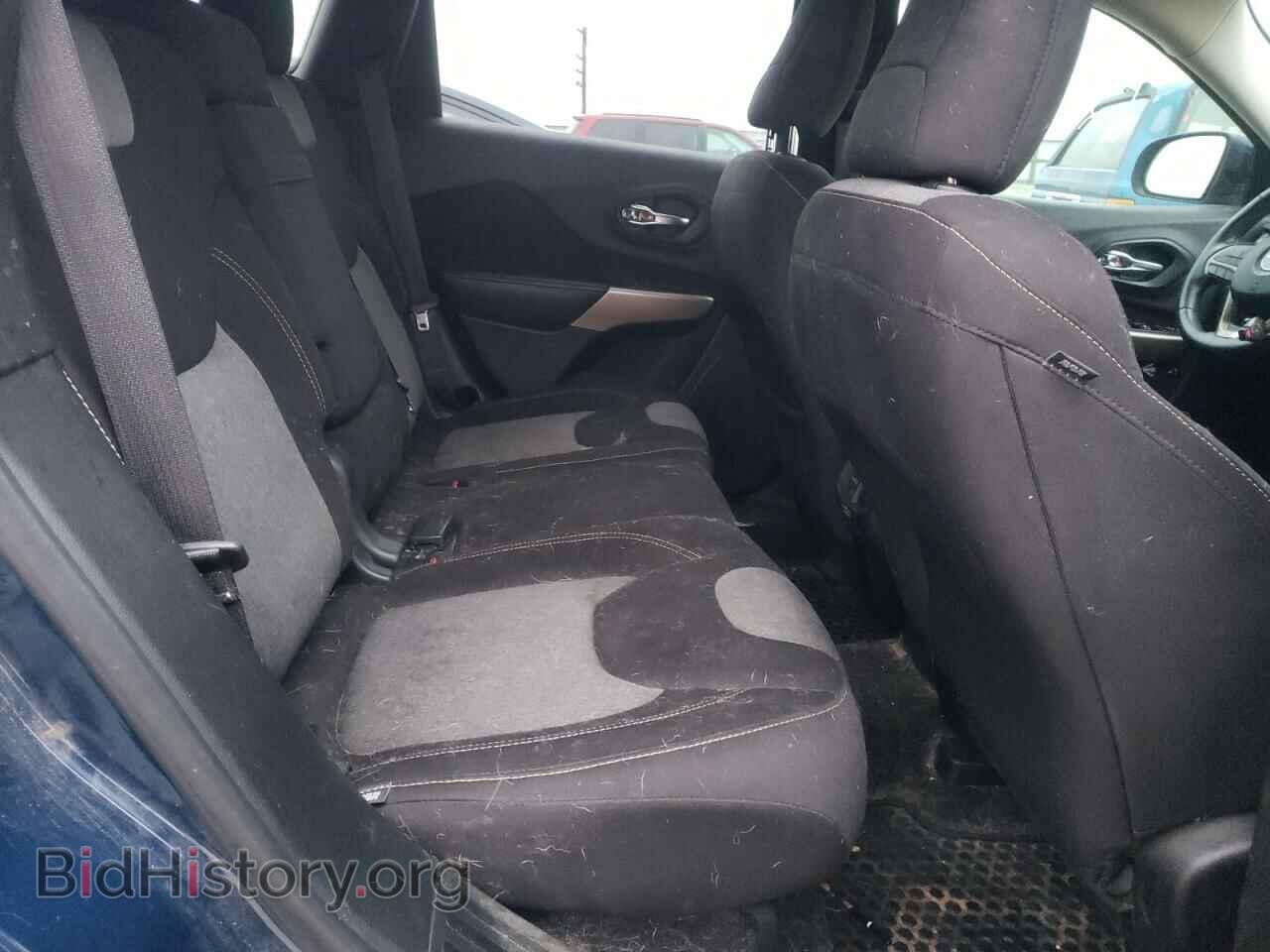 2018 JEEP CHEROKEE - VIN: 1C4PJLCB0JD558984 - Фото 6
