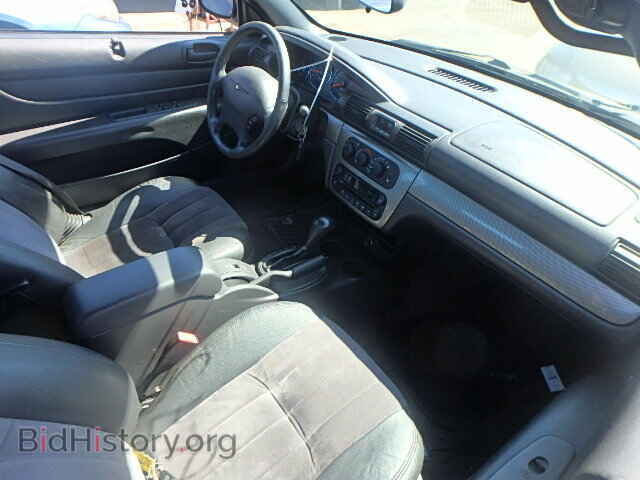 2004 CHRYSLER SEBRING - VIN: 1C3EL55RX4N385436 - Фото 5
