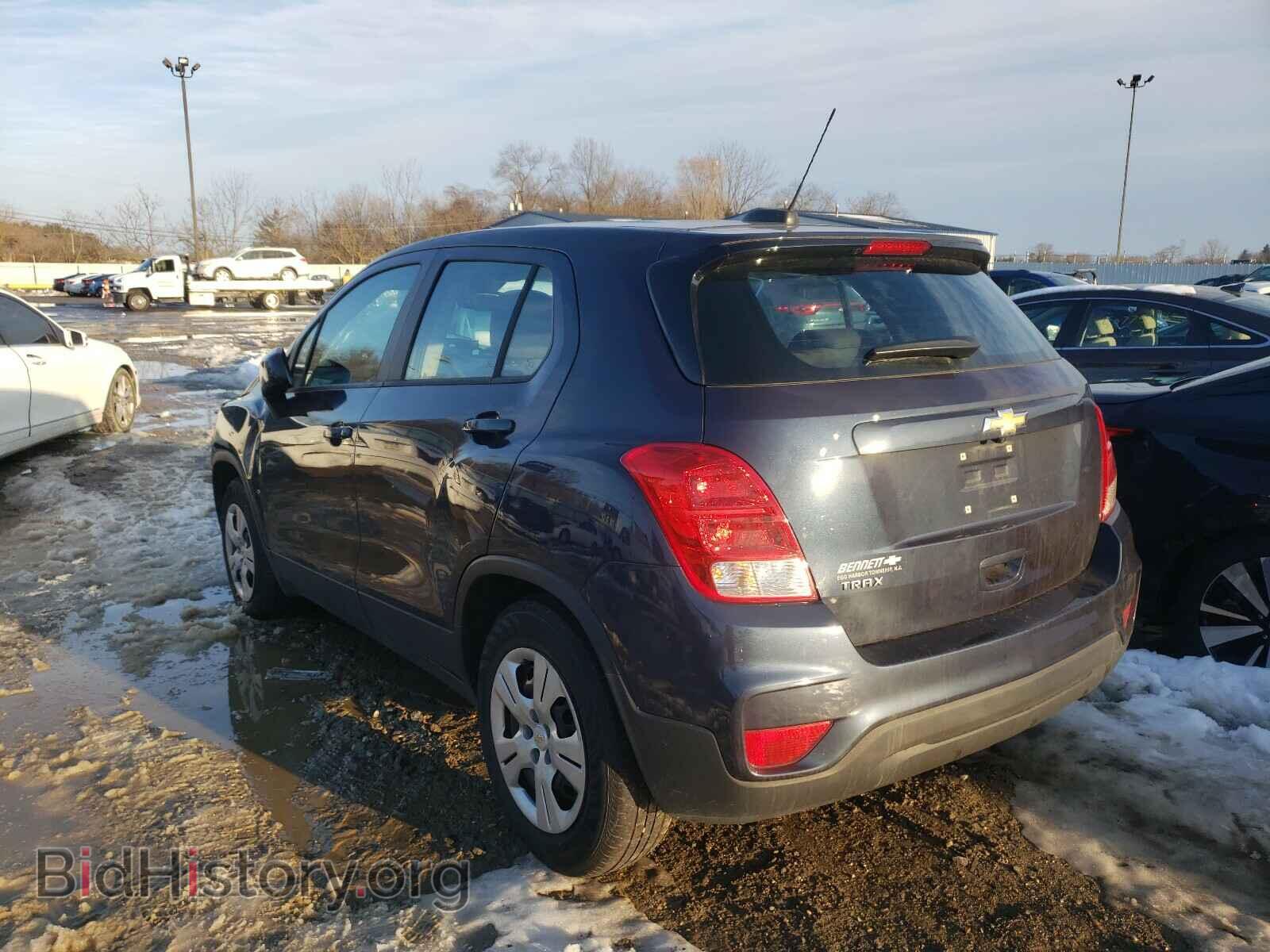 2019 CHEVROLET TRAX - VIN: 3GNCJKSBXKL111706 - Фото 3