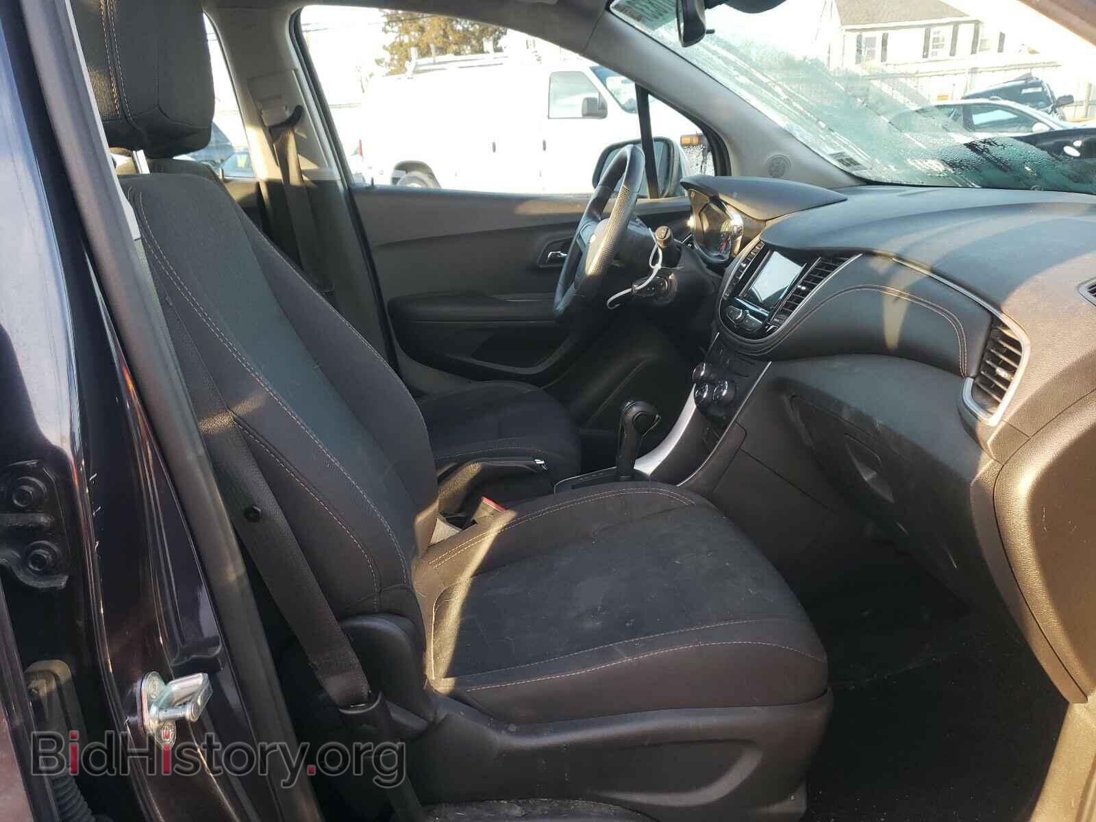 2019 CHEVROLET TRAX - VIN: 3GNCJKSBXKL111706 - Фото 5