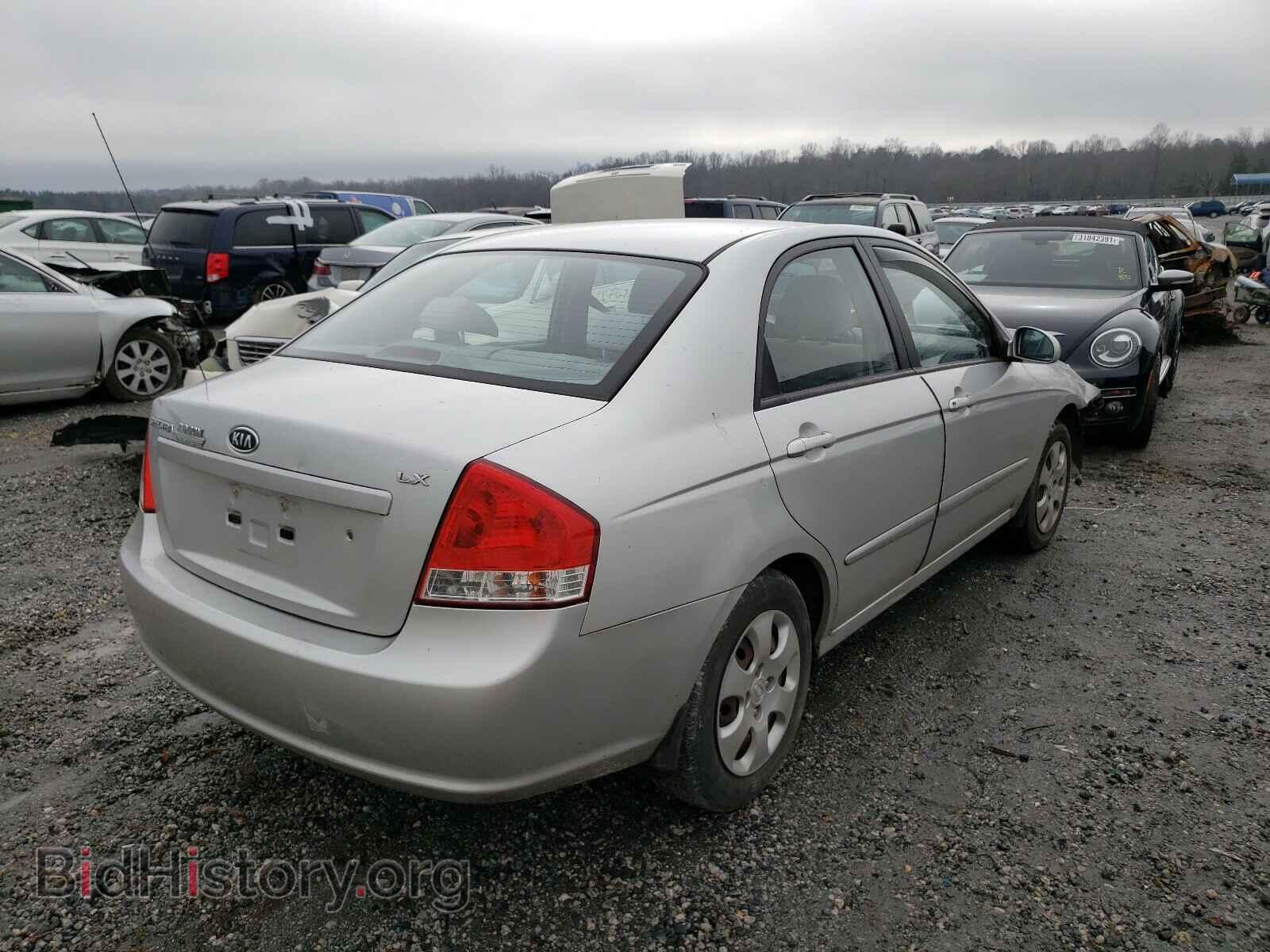 2009 KIA SPECTRA - VIN: KNAFE221595647102 - Фото 4