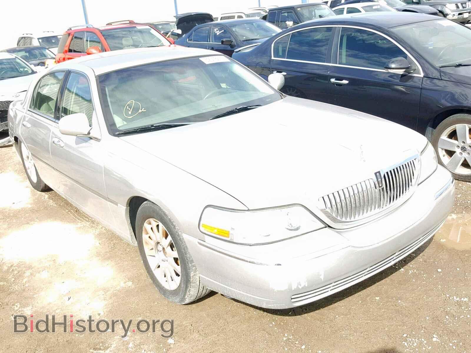 Photo 1LNHM81VX6Y647883 - LINCOLN TOWNCAR 2006
