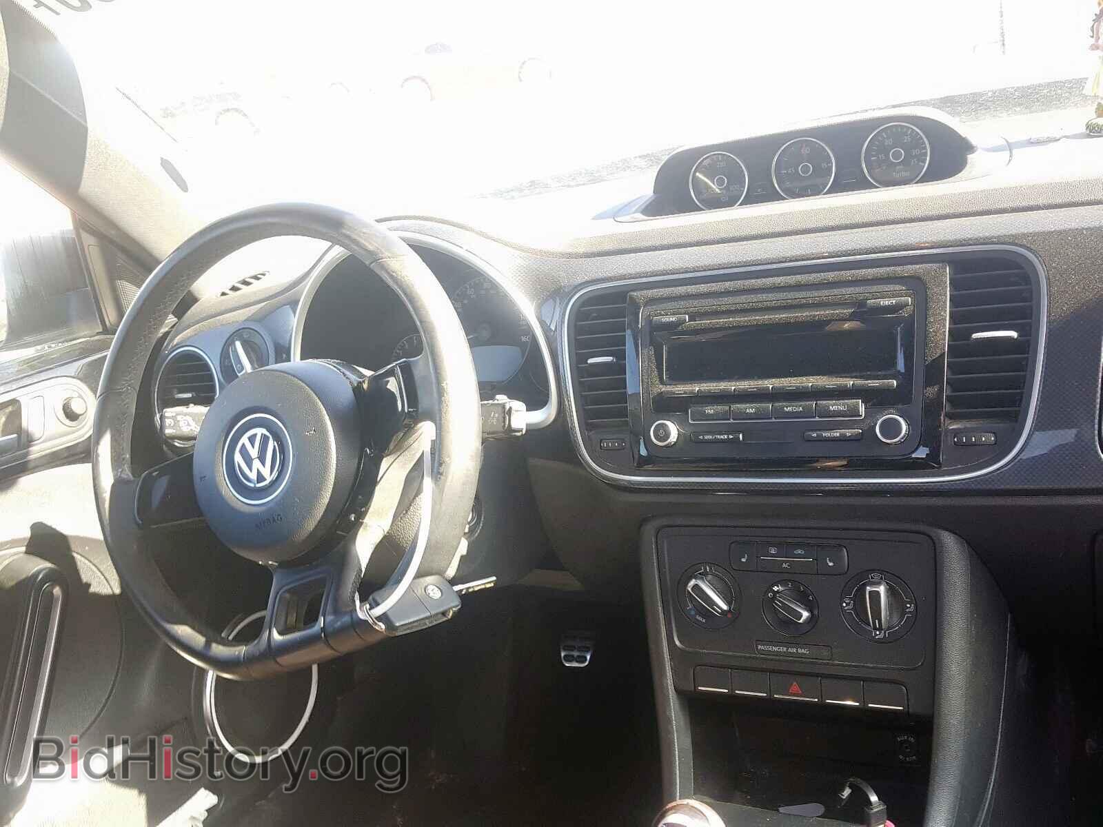 2012 VOLKSWAGEN BEETLE - VIN: 3VW467AT1CM638659 - Фото 9