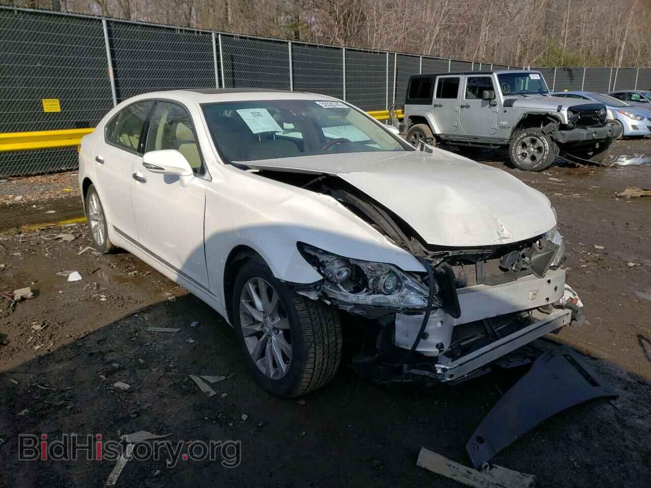 Photo JTHCL5EF1C5013845 - LEXUS LS460 2012