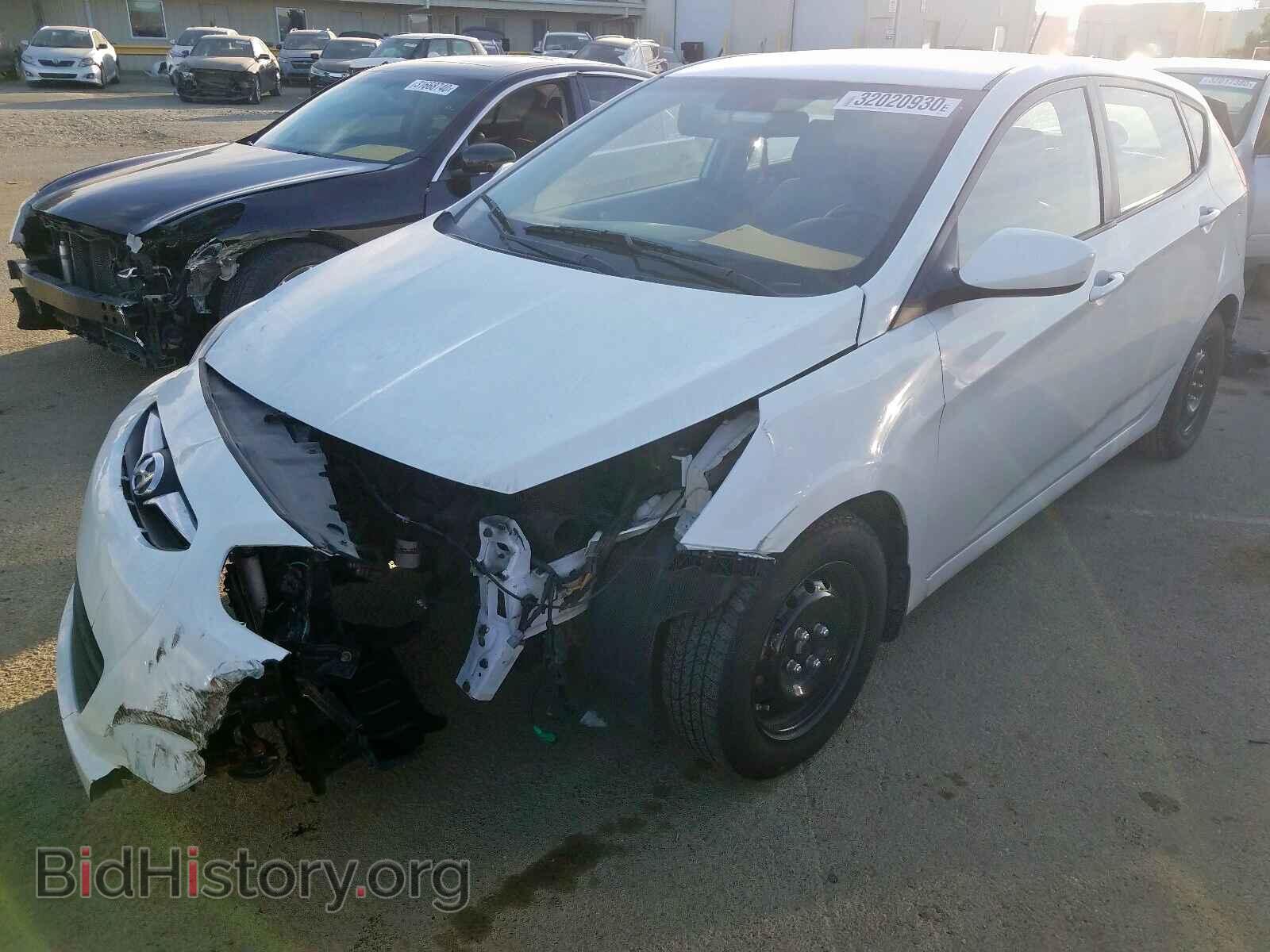 2013 HYUNDAI ACCENT - VIN: KMHCT5AE3DU108795 - Фото 2