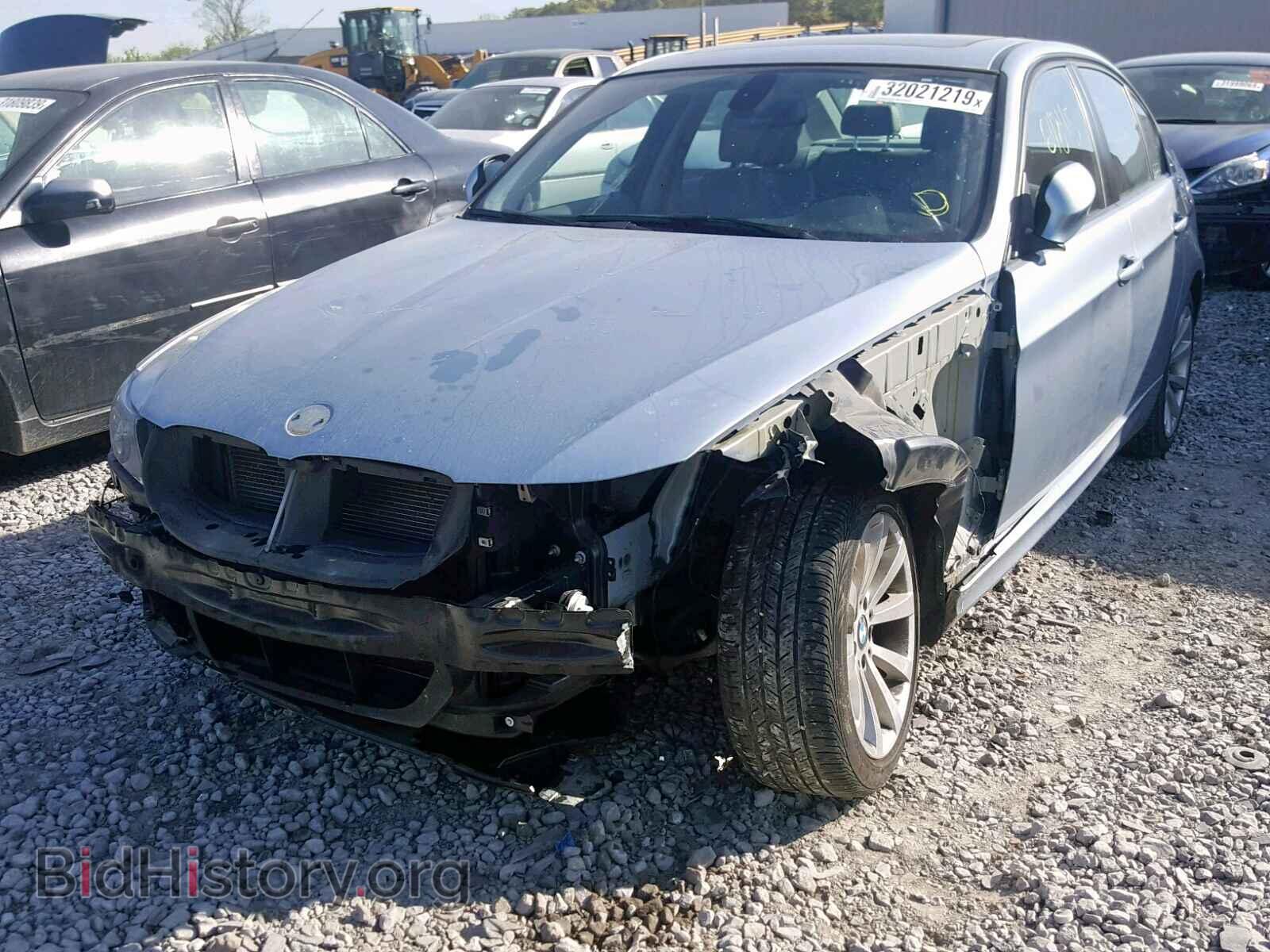 2011 BMW 328 I - VIN: WBAPH7C58BE674908 - Фото 2