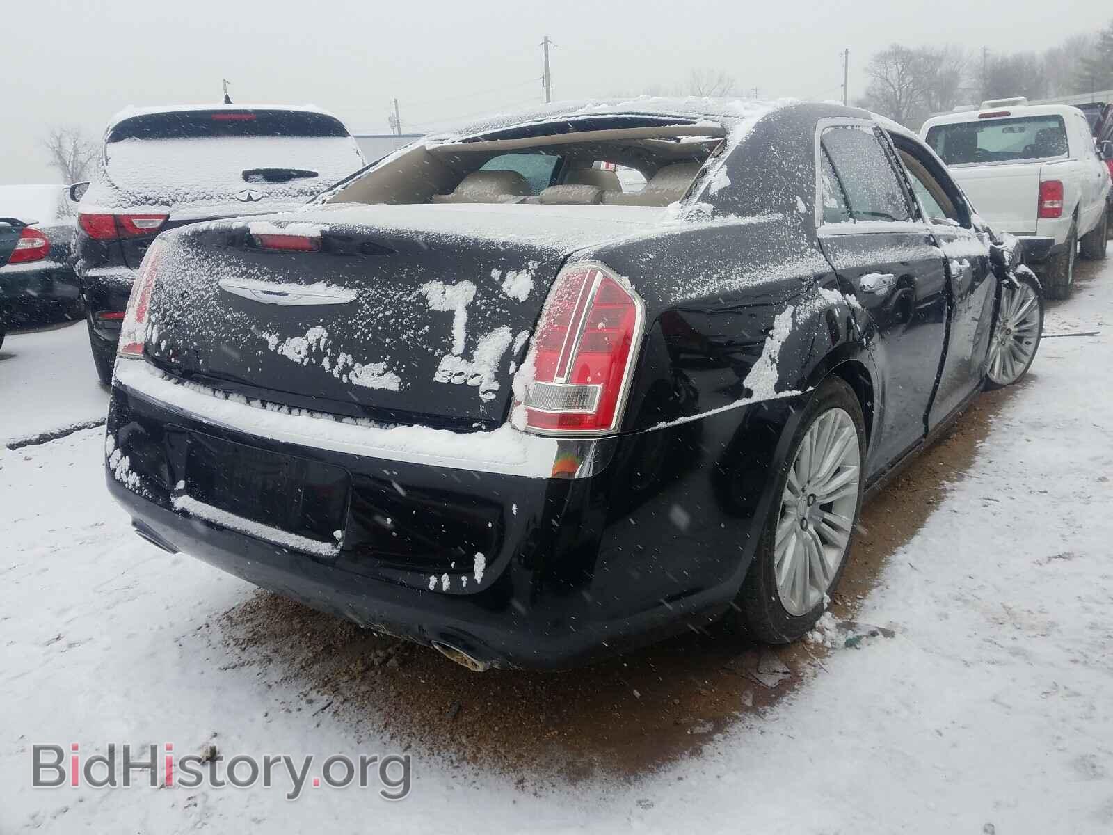 2012 CHRYSLER 300 - VIN: 2C3CCAET7CH147174 - Фото 4