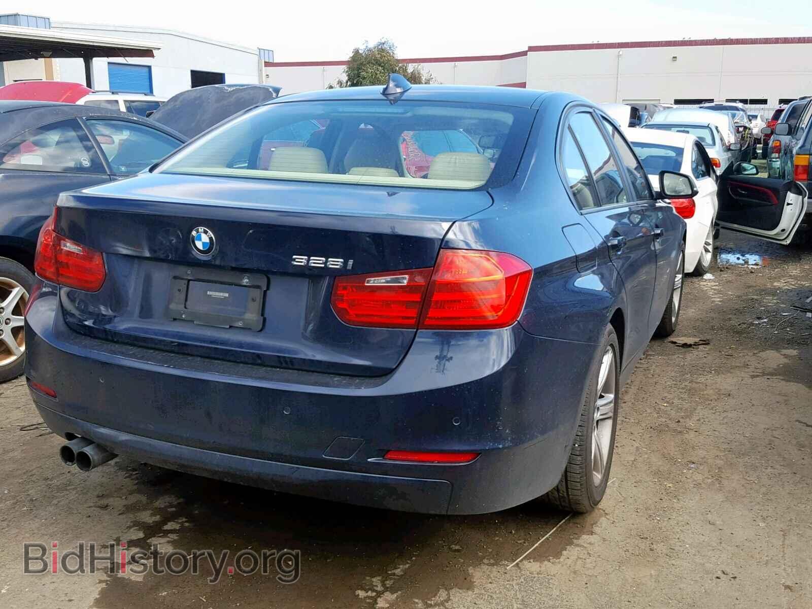 2012 BMW 3 SERIES - VIN: WBA3A5C55CF344369 - Фото 4
