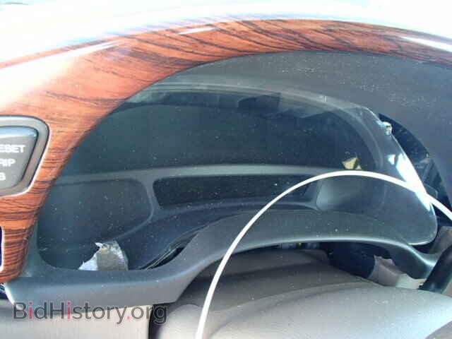 2005 CADILLAC DEVILLE - VIN: 1G6KD54Y55U252792 - Photo 8