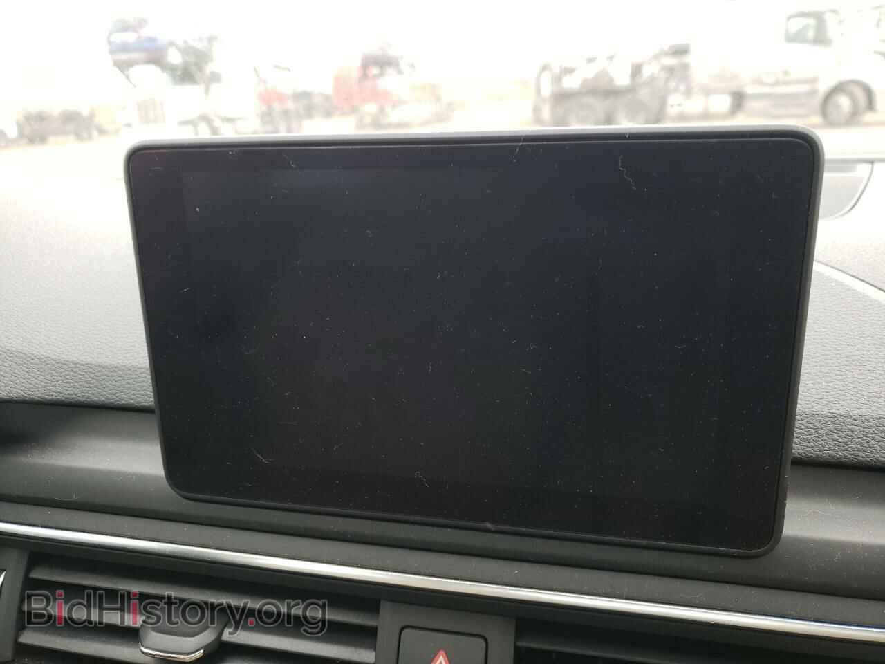 2018 AUDI A4 - VIN: WAUDNAF44JA076736 - Фото 9
