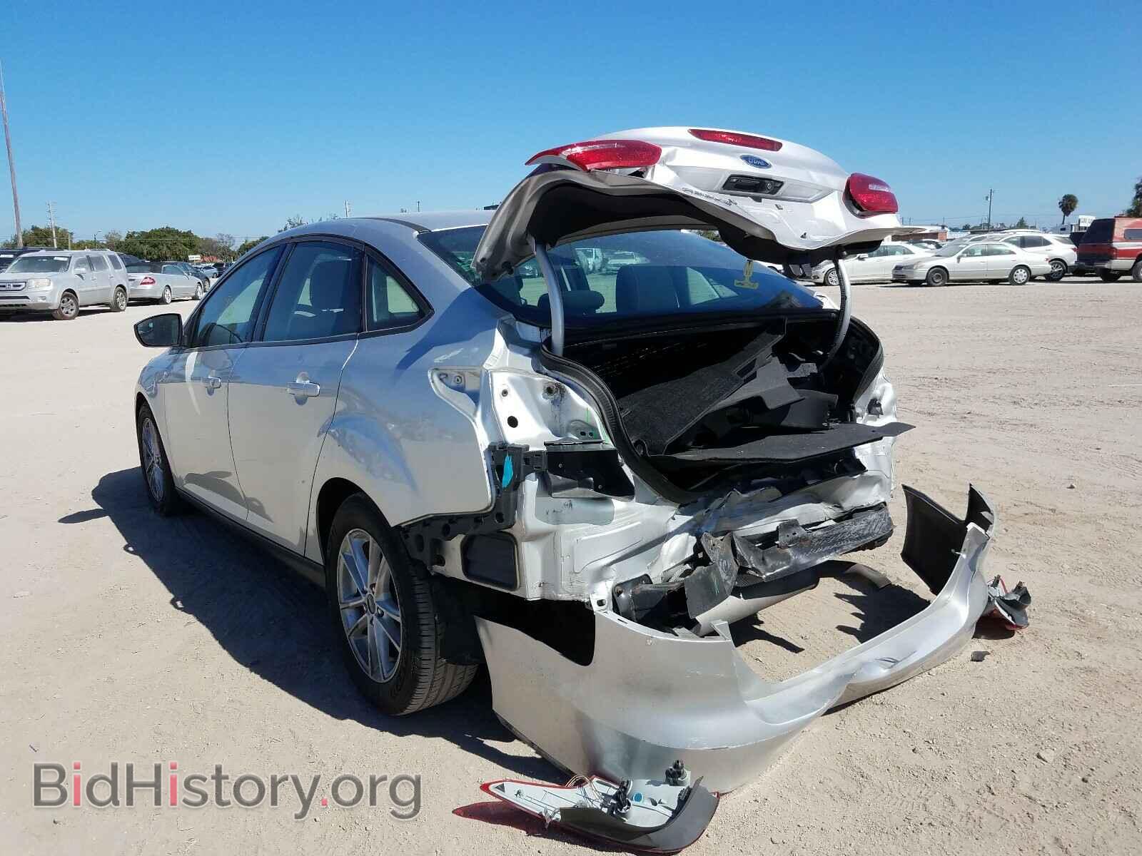 2018 FORD FOCUS - VIN: 1FADP3F28JL207815 - Фото 3