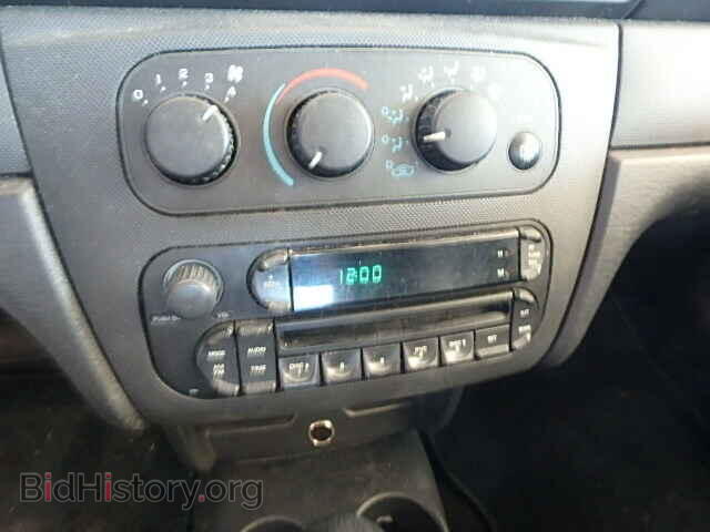 2005 CHRYSLER SEBRING - VIN: 1C3EL46X35N678698 - Фото 9