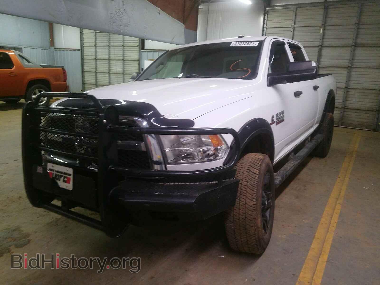 2014 RAM 2500 - VIN: 3C6UR5CL6EG106313 - Photo 2
