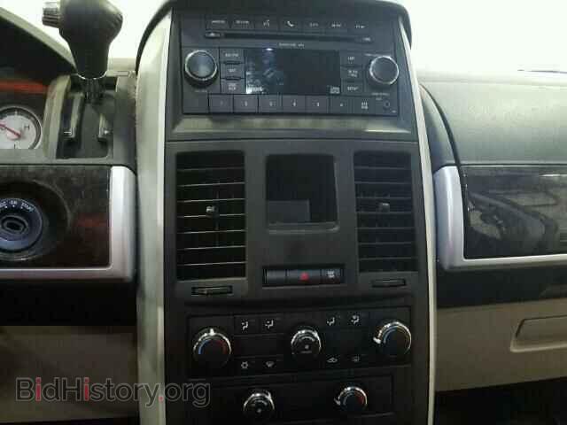 2010 DODGE CARAVAN - VIN: 2D4RN5D12AR352872 - Фото 9