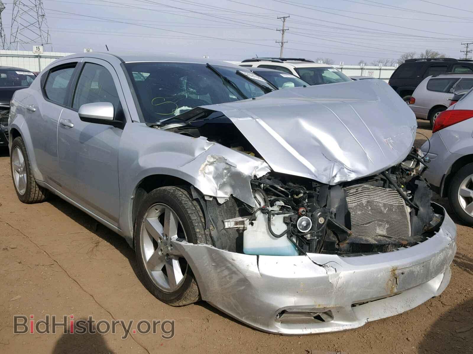 Фотография 1B3BD1FB1BN556370 - DODGE AVENGER 2011