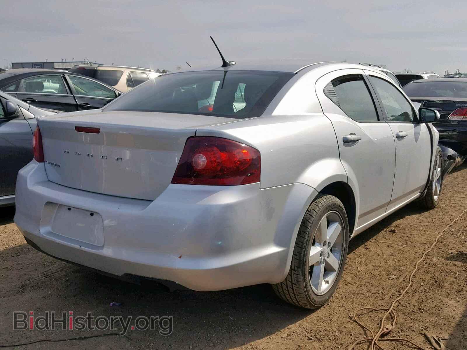 2011 DODGE AVENGER - VIN: 1B3BD1FB1BN556370 - Фото 4