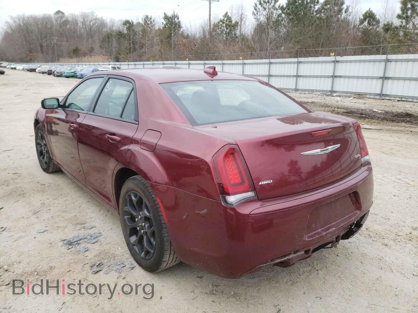 2019 CHRYSLER 300 - VIN: 2C3CCAGGXKH632178 - Фото 3