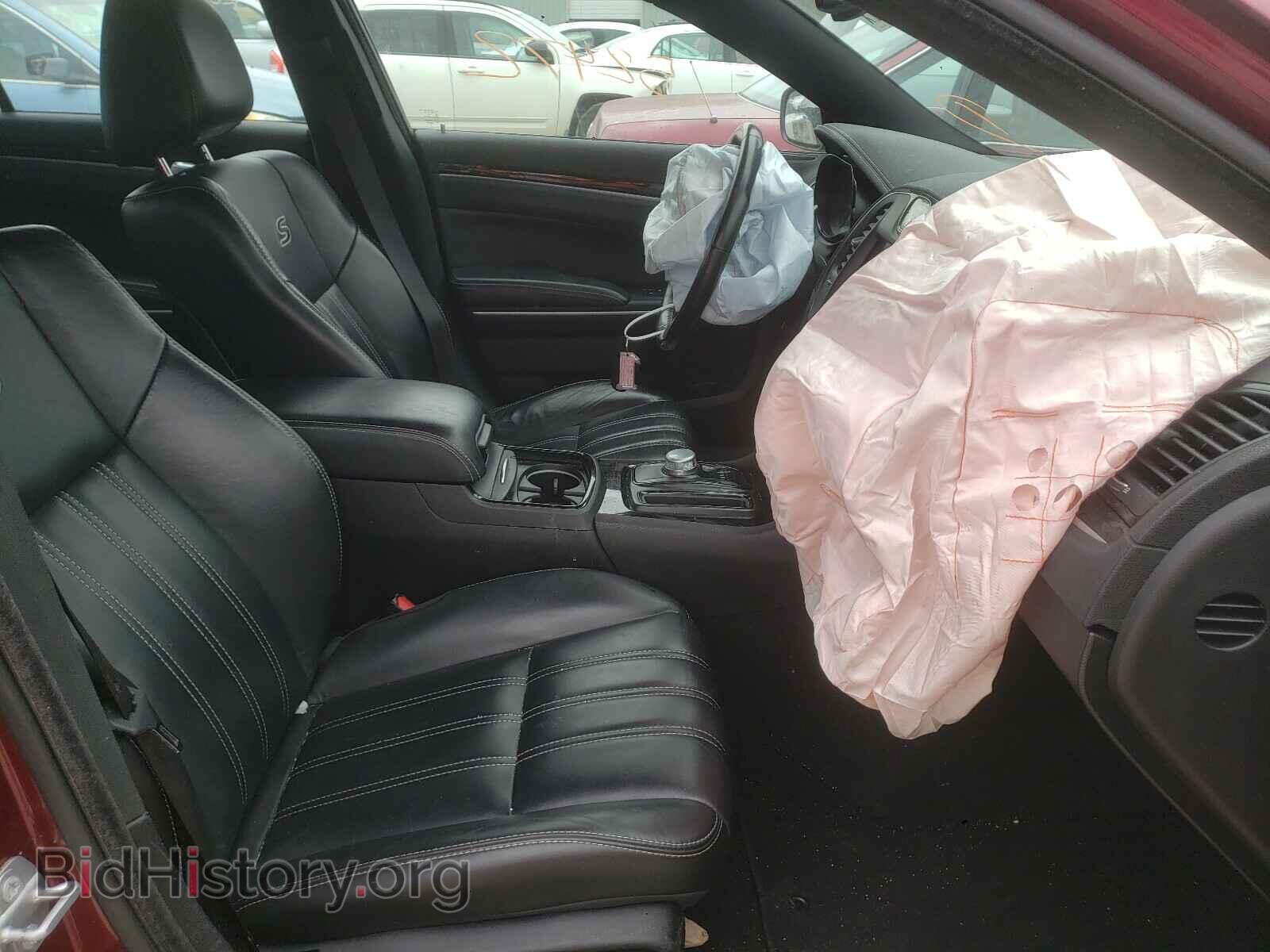 2019 CHRYSLER 300 - VIN: 2C3CCAGGXKH632178 - Фото 5