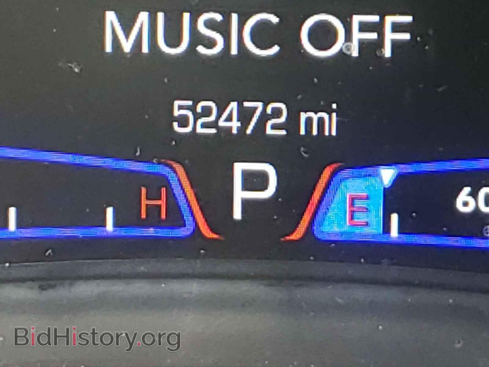 2019 CHRYSLER 300 - VIN: 2C3CCAGGXKH632178 - Фото 8