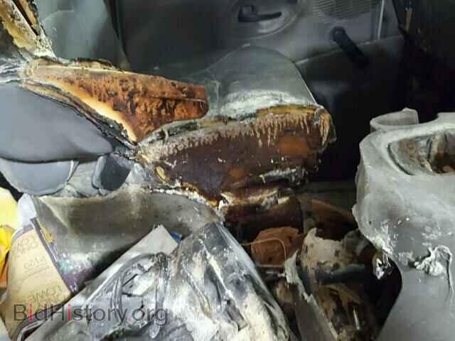 2001 FORD ECONOLINE - VIN: 1FTNE24L81HA26257 - Photo 9