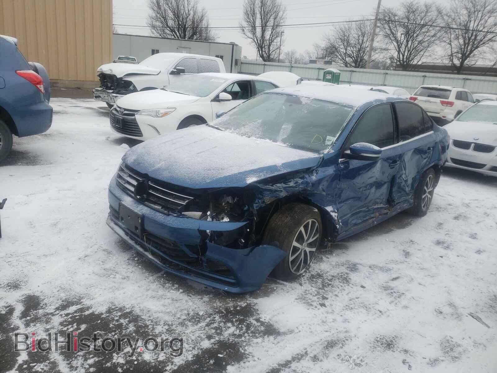 2017 VOLKSWAGEN JETTA - VIN: 3VWDB7AJ9HM309838 - Фото 2