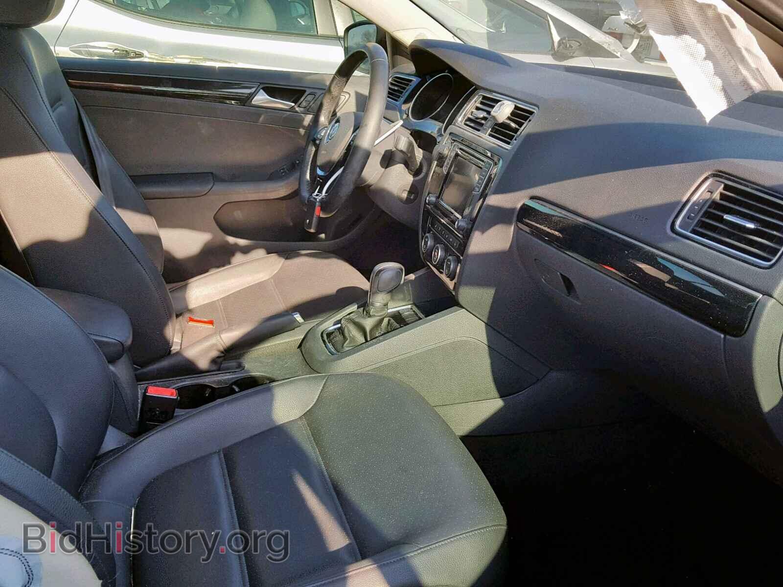 2017 VOLKSWAGEN JETTA - VIN: 3VWL17AJXHM296967 - Фото 5