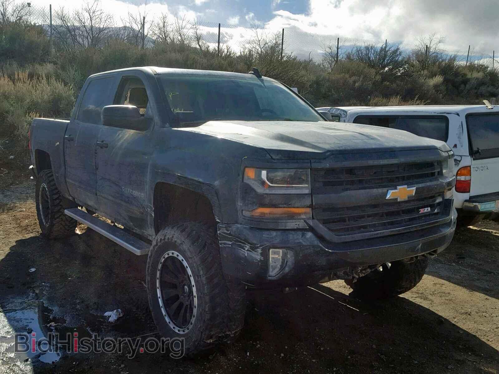 Фотография 3GCUKREC0HG403194 - CHEVROLET SILVERADO 2017
