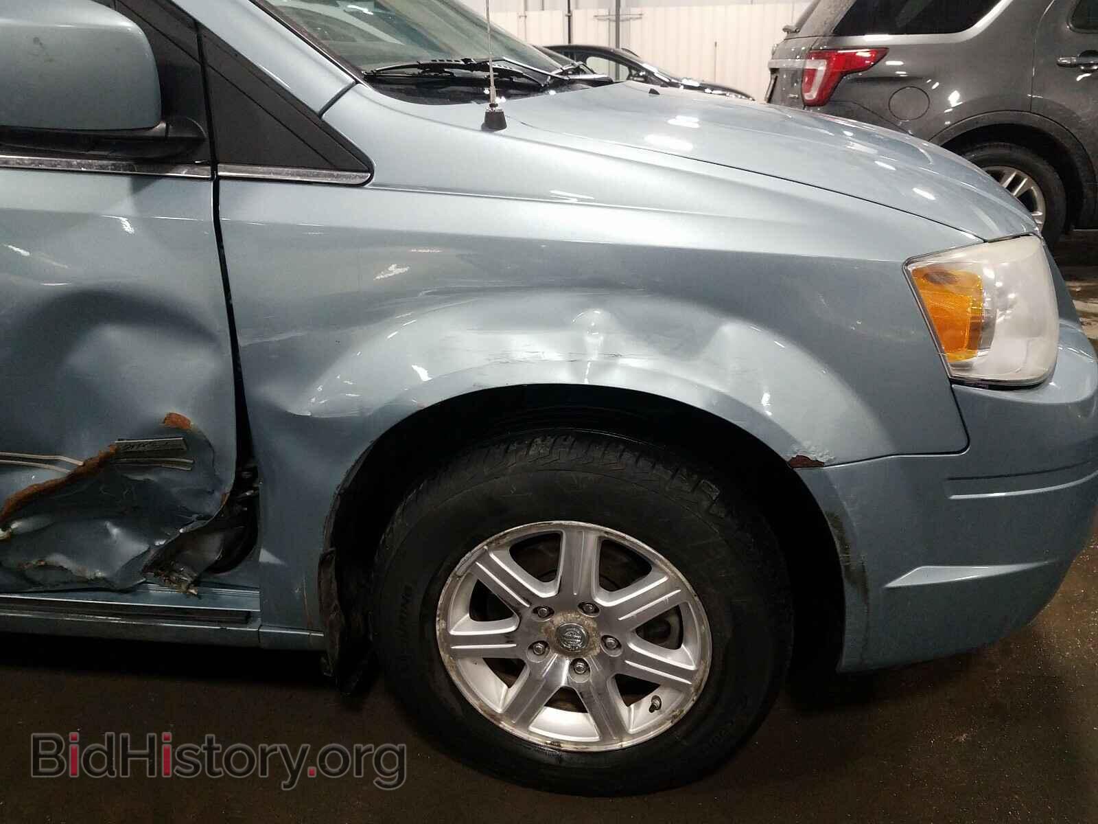 2008 CHRYSLER MINIVAN - VIN: 2A8HR54P88R788579 - Фото 9