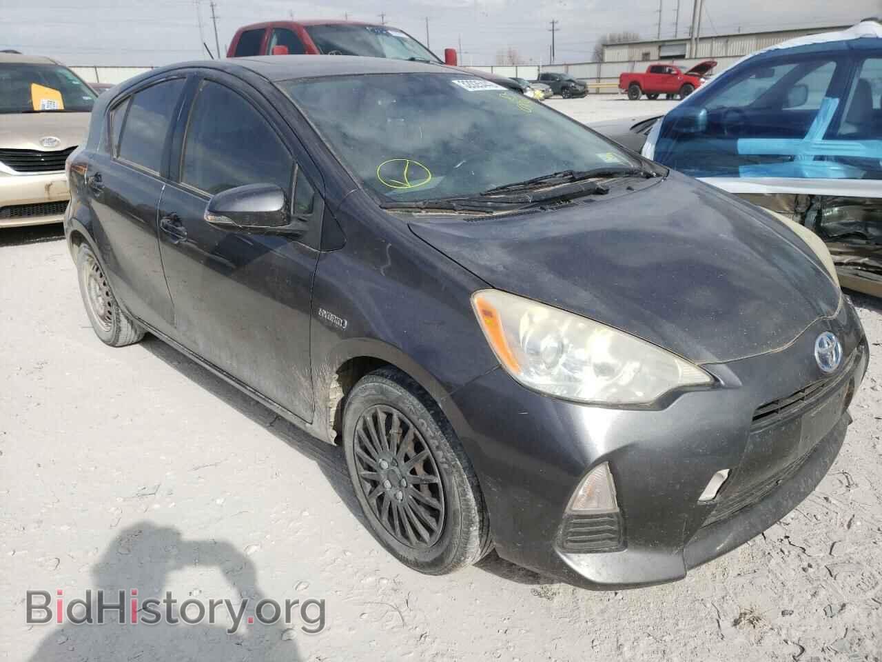 Фотография JTDKDTB33C1004354 - TOYOTA PRIUS 2012