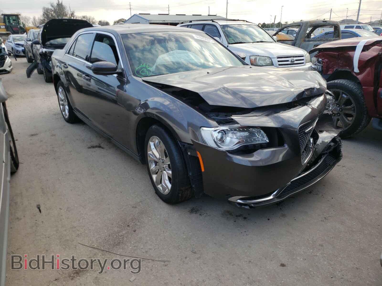 Фотография 2C3CCARG9GH308207 - CHRYSLER 300 2016