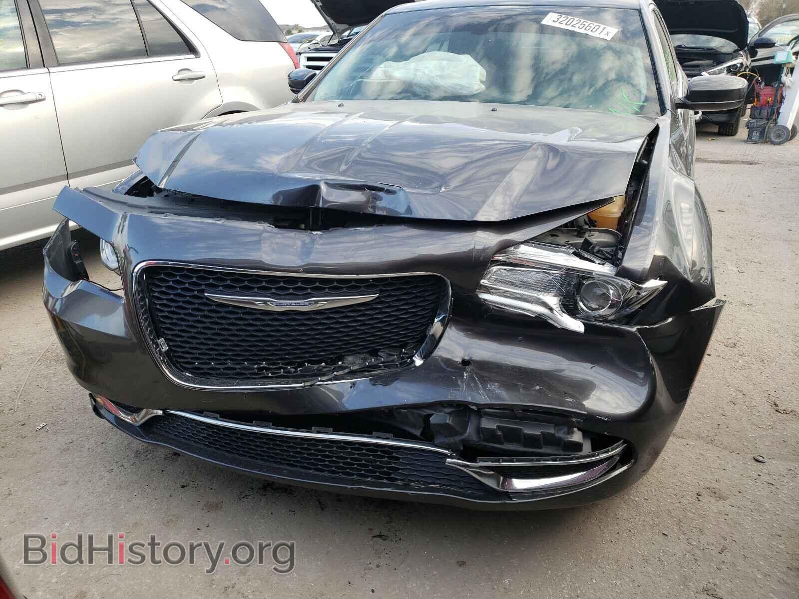 2016 CHRYSLER 300 - VIN: 2C3CCARG9GH308207 - Фото 9