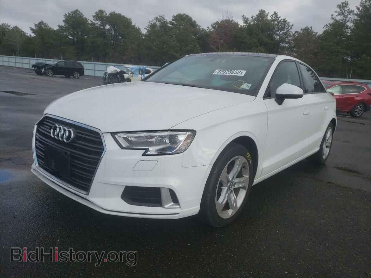 2017 AUDI A3 - VIN: WAUB8GFF1H1051001 - Фото 2